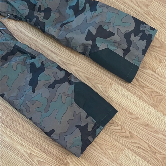 Columbia Camouflage Outdoor Pants ski XS - Picture 3 of 7